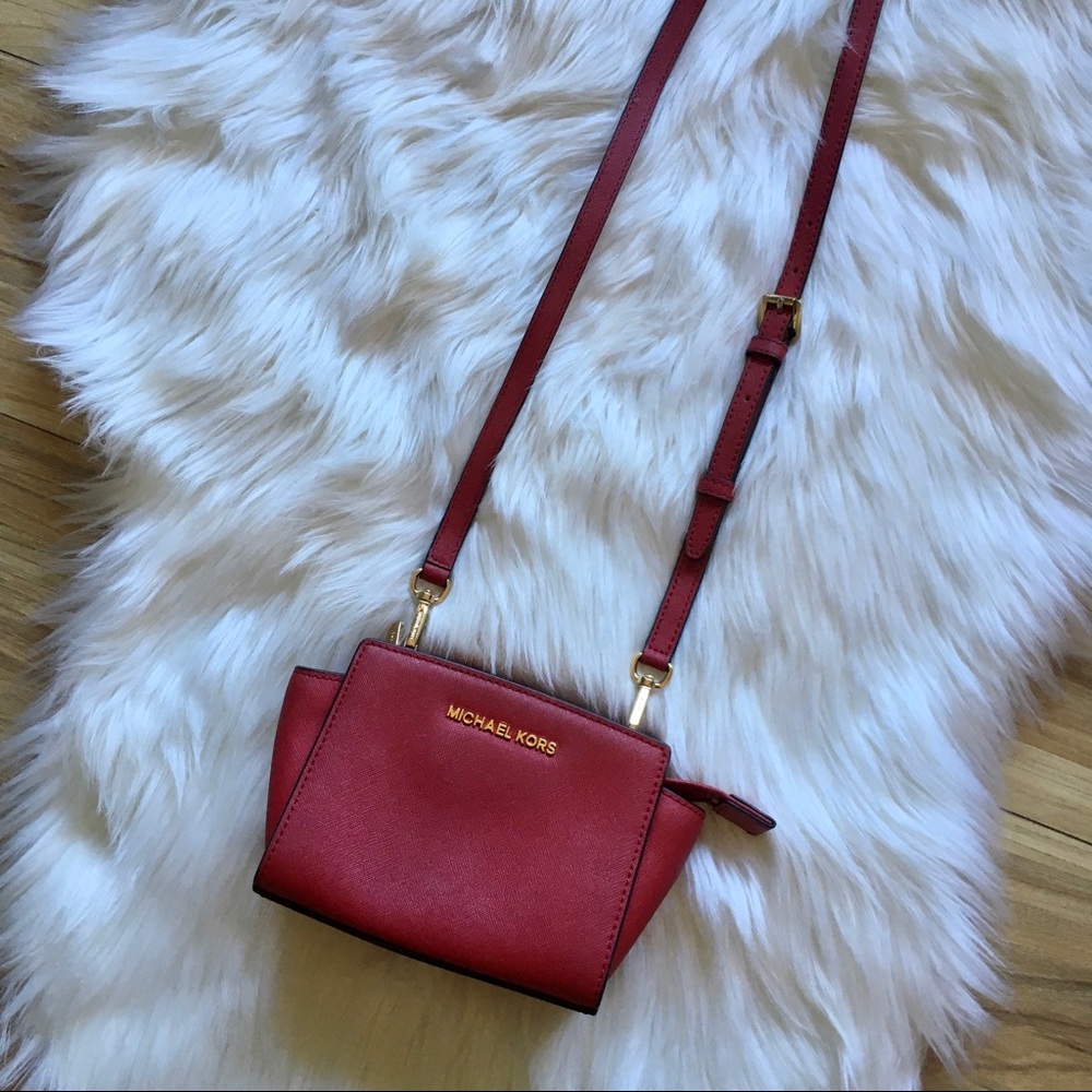 🥀Michael Kors Red Selma Mini Messenger Purse